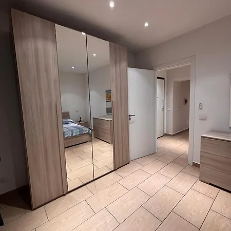 Cecilia 3 ビエッラ