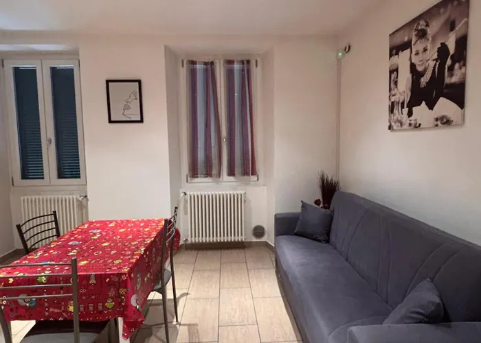 Cecilia 3 ビエッラ